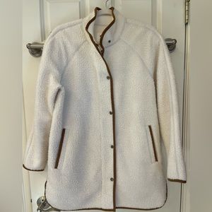 Old navy cream fleece jacket